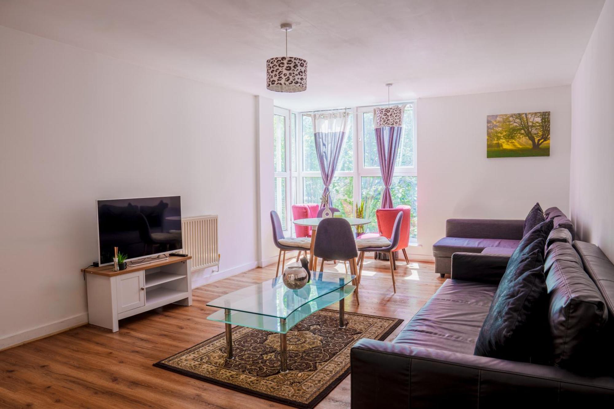 Apartment Spacious 2bd 2baths In